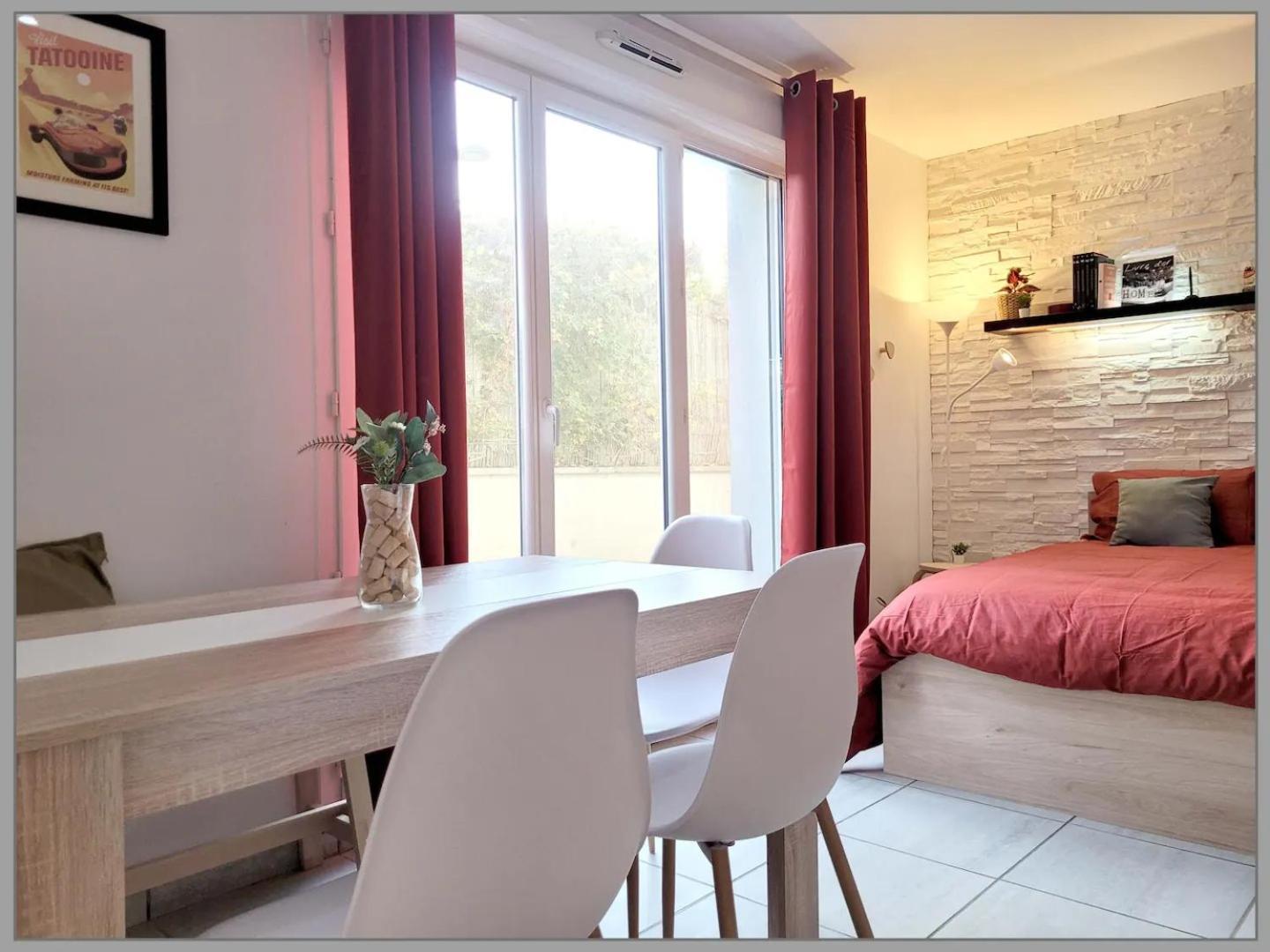 Appartement Avec Salle De Jeux Privee,10Min De Disney Transport En Commun 6 Couchages Chanteloup-en-Brie Exterior foto